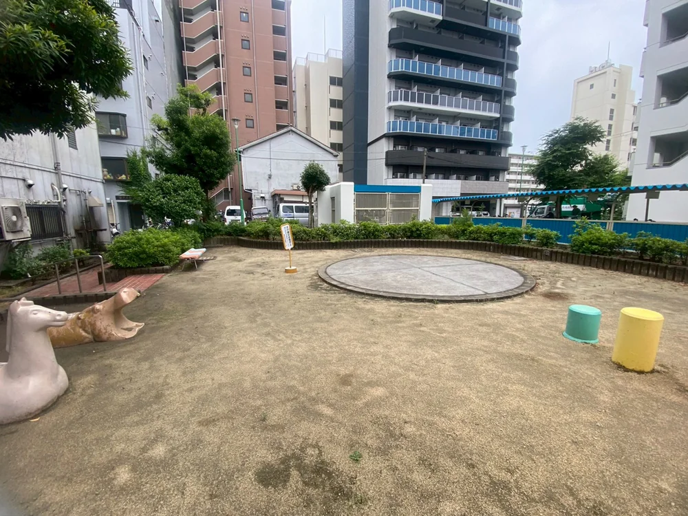 ヒラドツツジ、シャリンバイ